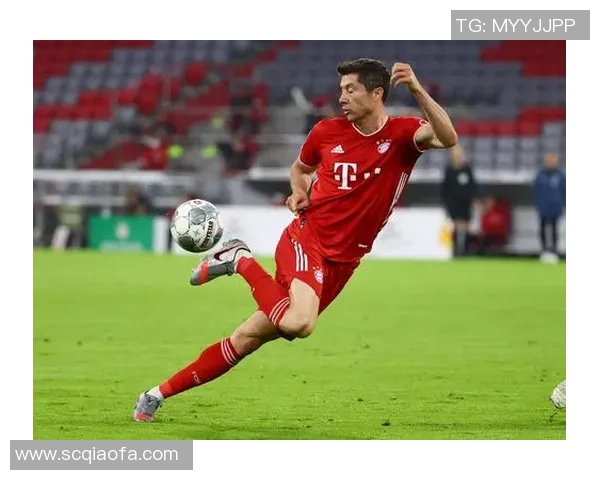 莱万重返德甲对阵拜仁引发球迷愤怒纷纷指责其忘恩负义