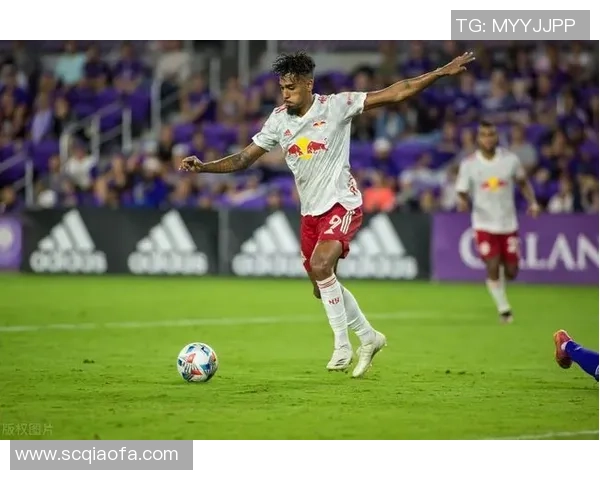 西雅图音速队与洛杉矶球队的激烈对决展现足球魅力与激情碰撞